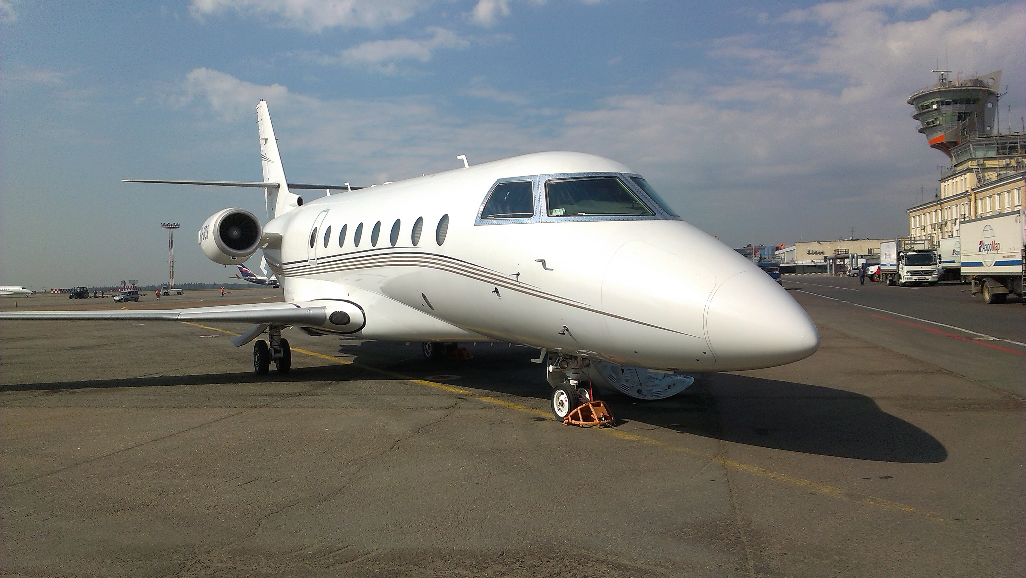 Business Aviation | Gulfstream G200 For Sale